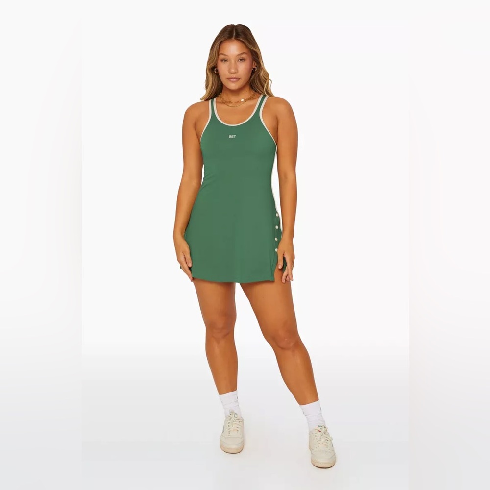 NWOT Set Active Sportbody Arch Dress